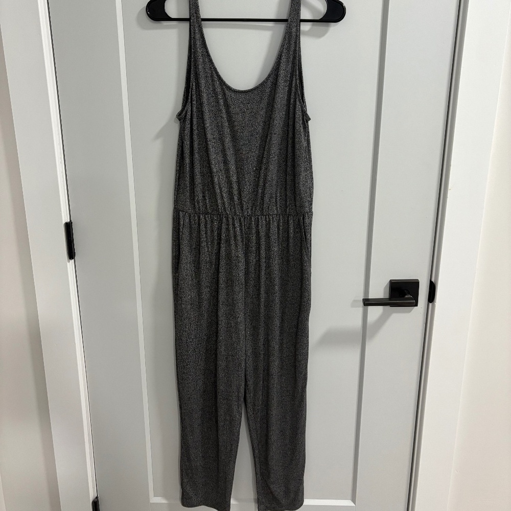 Gray leisure jumpsuit
